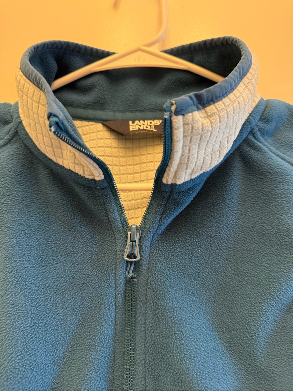 Lands’ End Women’s M Blue Fleece Full Zip Vest Textured Colorblock Outdoor - Picture 5 of 8